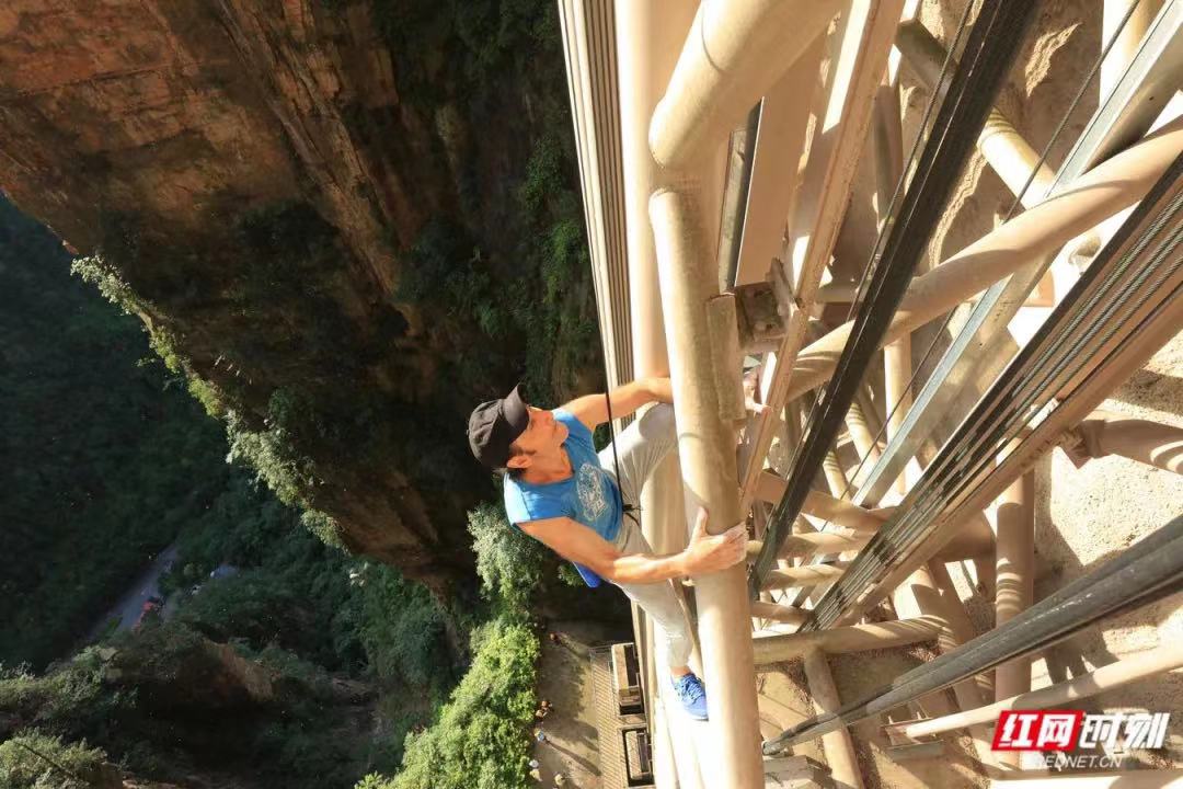 16879481121024158oi8.jpg