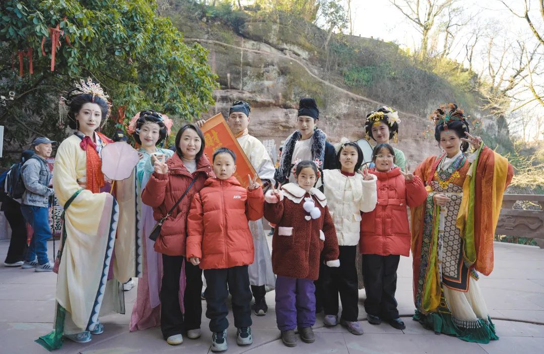齊云山祈福.jpg